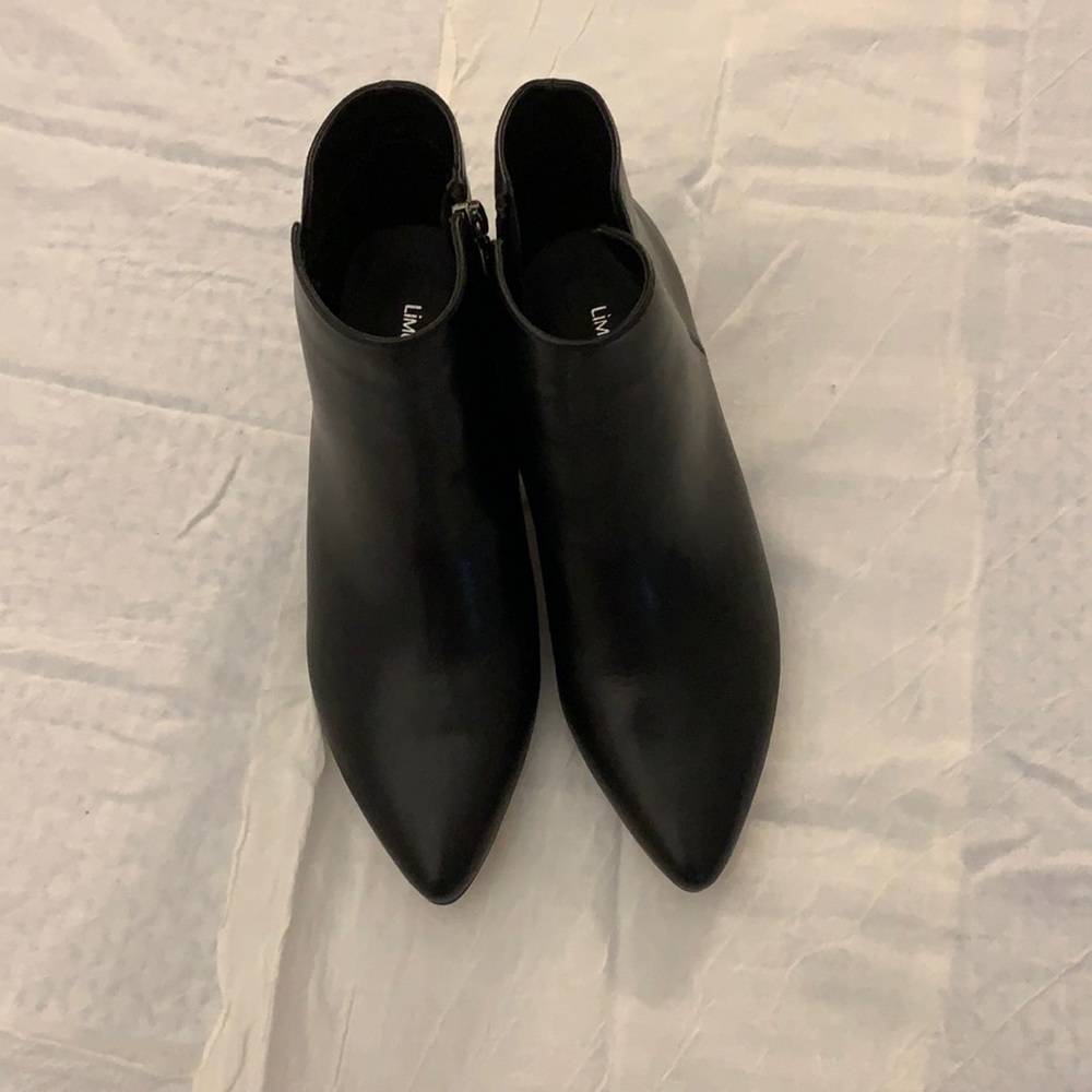 Black ankle booties